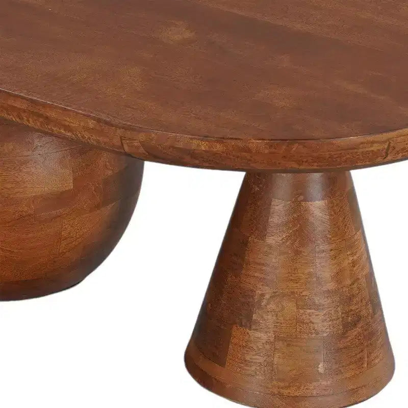 Table basse Royal Hampton | Plateau ovale en bois de manguier fait main 38 po | Piètement rond à boules et cônes
