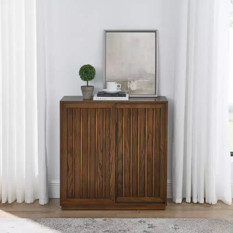 Enfilade en bois grainé de style milieu de siècle avec 2 portes coulissantes