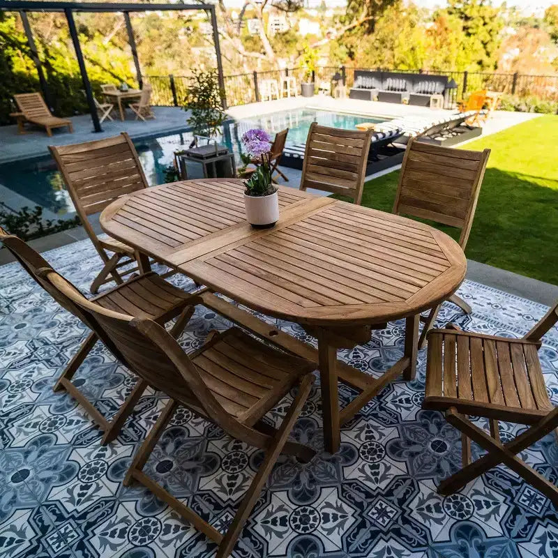 Table à manger d'extérieur naturelle et réglable pour 6-8 personnes, 79-118 pouces - Beige